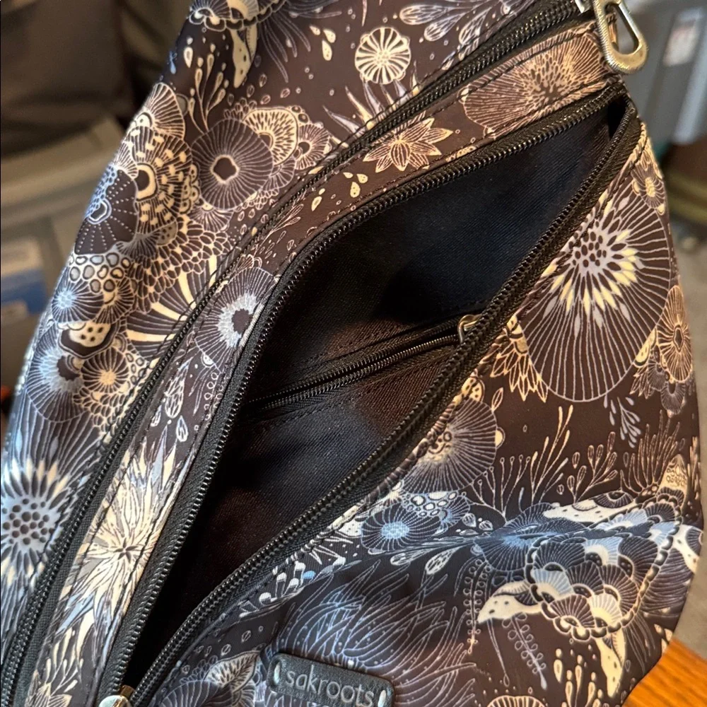 Sakroots On The Go Sling Backpack Eco Twill -color Mid Sea